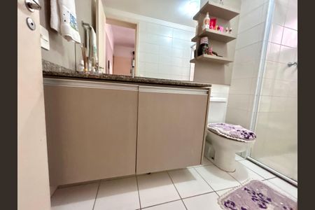 Apartamento à venda com 128m², 3 quartos e 3 vagasBanheiro da Suíte 2