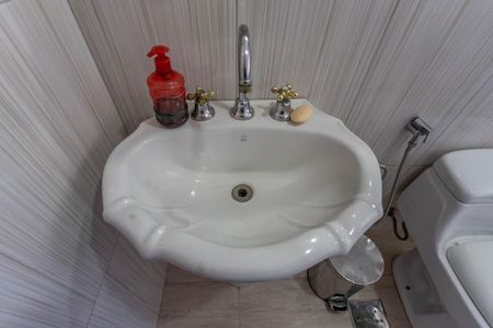 Casa para alugar com 80m², 3 quartos e sem vagaBanheiro da suíte 