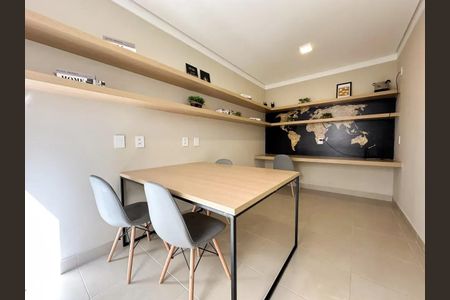 Apartamento à venda com 33m², 2 quartos e sem vagaEscritório