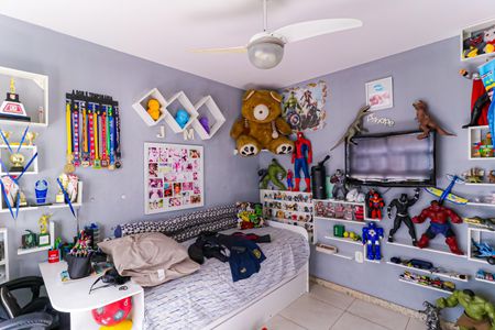 Quarto  de casa à venda com 2 quartos, 120m² em Todos Os Santos, Rio de Janeiro