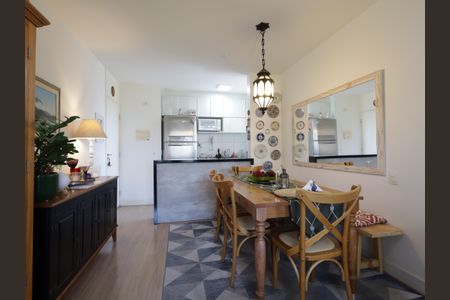 Apartamento à venda com 64m², 2 quartos e 1 vagaSala