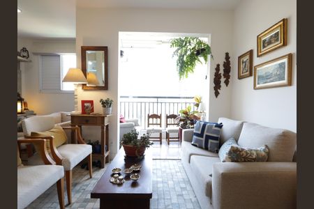 Apartamento à venda com 64m², 2 quartos e 1 vagaSala