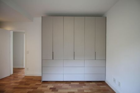 Suíte 1 de apartamento para alugar com 3 quartos, 138m² em Vila Andrade, São Paulo