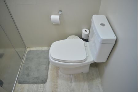 Apartamento à venda com 72m², 2 quartos e 2 vagasBanheiro da Suíte