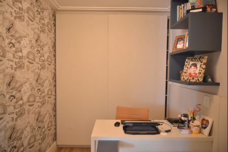 Apartamento à venda com 72m², 2 quartos e 2 vagasQuarto 