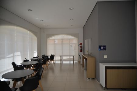 Apartamento à venda com 72m², 2 quartos e 2 vagasÁrea comum - Salão de festas