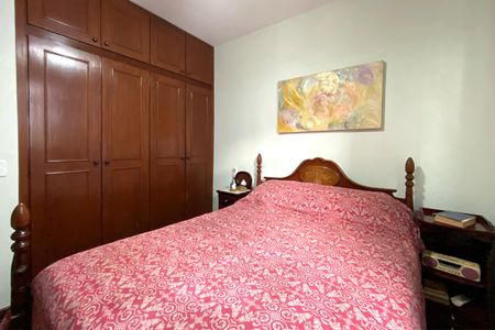 Apartamento à venda com 130m², 2 quartos e 1 vagaSuíte