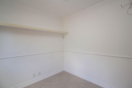 Apartamento à venda com 65m², 3 quartos e 1 vagaQuarto 2