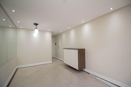 Sala de apartamento à venda com 3 quartos, 65m² em São Domingos, São Paulo