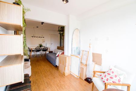 Apartamento à venda com 67m², 2 quartos e 2 vagasSala