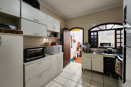 Casa à venda com 131m², 2 quartos e 2 vagasCozinha