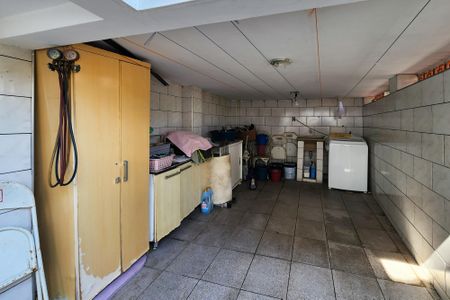 Casa à venda com 131m², 2 quartos e 2 vagasÁrea de Serviço