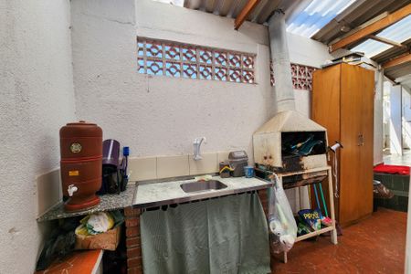 Casa à venda com 131m², 2 quartos e 2 vagasÁrea