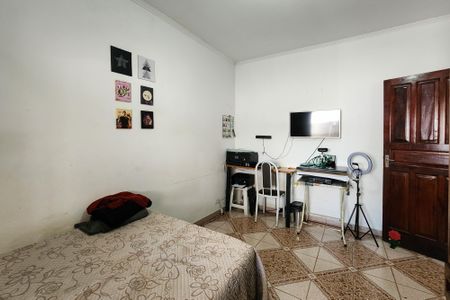 Casa à venda com 131m², 2 quartos e 2 vagasQuarto