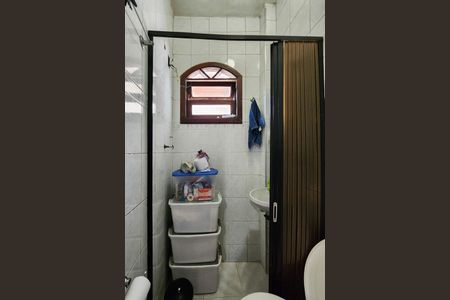 Casa à venda com 131m², 2 quartos e 2 vagasBanheiro da Suíte