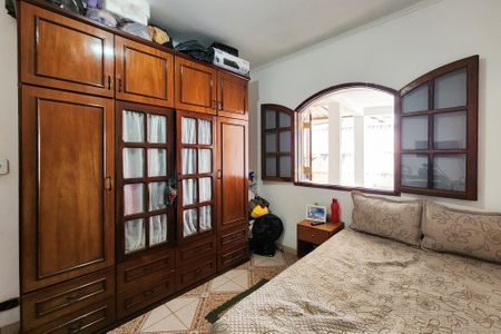 Casa à venda com 131m², 2 quartos e 2 vagasQuarto