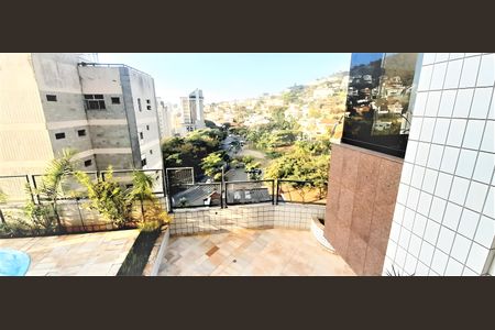 Apartamento à venda com 125m², 4 quartos e 2 vagasVista