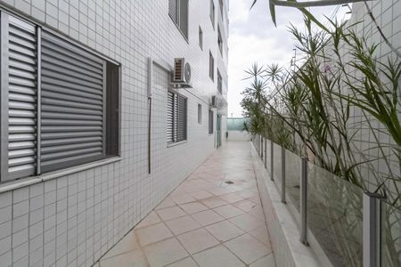 Apartamento à venda com 260m², 4 quartos e 2 vagasÁrea Externa