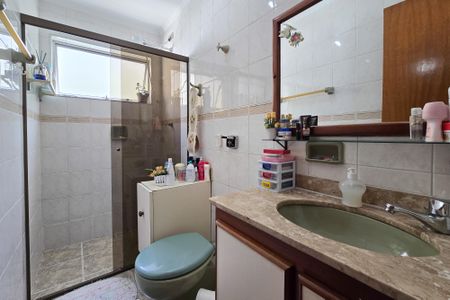 Apartamento à venda com 64m², 2 quartos e 1 vagaBanheiro Social