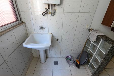 Apartamento à venda com 70m², 2 quartos e 1 vagaÁrea de Serviço