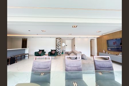 Apartamento para alugar com 138m², 3 quartos e 2 vagasSala