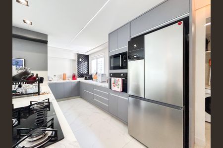 Apartamento para alugar com 138m², 3 quartos e 2 vagasCozinha