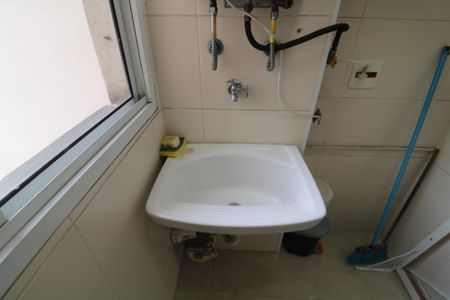 Apartamento à venda com 68m², 3 quartos e 1 vagaÁrea de Serviço