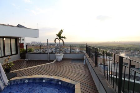 Apartamento para alugar com 210m², 3 quartos e 3 vagasCobertura - Área Externa