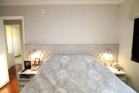 Apartamento para alugar com 210m², 3 quartos e 3 vagasSuíte 2