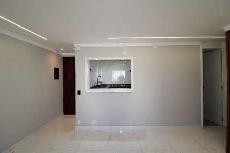 Sala de apartamento para alugar com 2 quartos, 45m² em Vila Francos, São Paulo