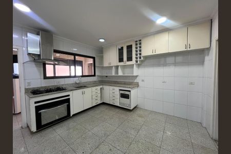 Cozinha de apartamento à venda com 4 quartos, 175m² em Vila Mariana, São Paulo