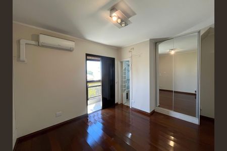 Apartamento para alugar com 175m², 4 quartos e 3 vagas Apartamento para alugar com 175m², 4 quartos e 3 vagasQuarto