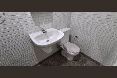 Apartamento à venda com 200m², 4 quartos e 3 vagasBanheiro Área de serviço