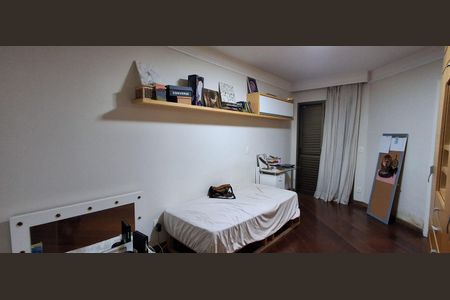 Apartamento à venda com 200m², 4 quartos e 3 vagasSuíte 3