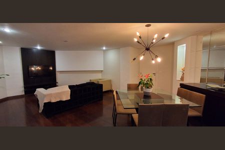 Sala de apartamento à venda com 4 quartos, 200m² em Santo Antônio, São Caetano do Sul