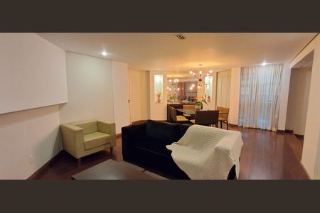 Apartamento à venda com 200m², 4 quartos e 3 vagasSala