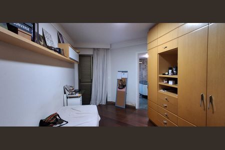 Apartamento à venda com 200m², 4 quartos e 3 vagasSuíte 3