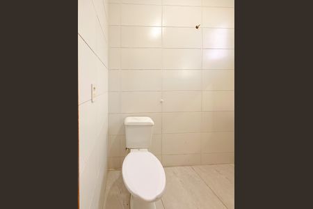 Casa para alugar com 135m², 2 quartos e 2 vagasBanheiro