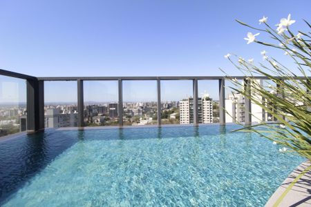 Apartamento à venda com 27m², 0 quarto e 1 vagaÁrea comum - Piscina