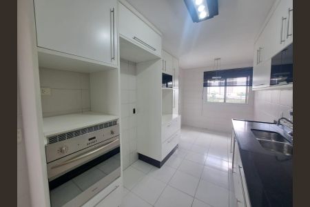 Apartamento para alugar com 170m², 4 quartos e 3 vagas Apartamento para alugar com 170m², 4 quartos e 3 vagasCozinha