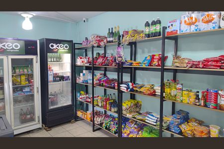 Apartamento à venda com 64m², 2 quartos e 1 vagaMini Mercado