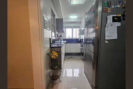 Apartamento à venda com 109m², 3 quartos e 2 vagasCozinha