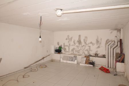 Casa de condomínio à venda com 130m², 3 quartos e 3 vagasGaragem