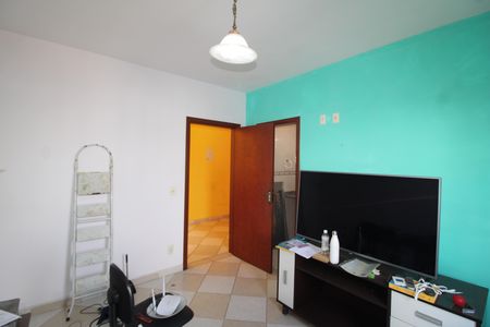 Casa de condomínio à venda com 130m², 3 quartos e 3 vagasQuarto 2
