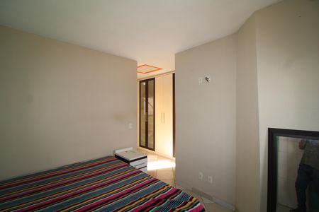 Casa de condomínio à venda com 130m², 3 quartos e 3 vagasQuarto 3