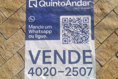 Casa de condomínio à venda com 130m², 3 quartos e 3 vagas Casa de condomínio à venda com 130m², 3 quartos e 3 vagasFachada
