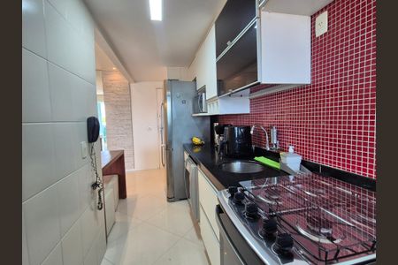 Apartamento à venda com 68m², 2 quartos e 1 vagaCozinha