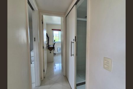 Apartamento à venda com 68m², 2 quartos e 1 vagaCorredor
