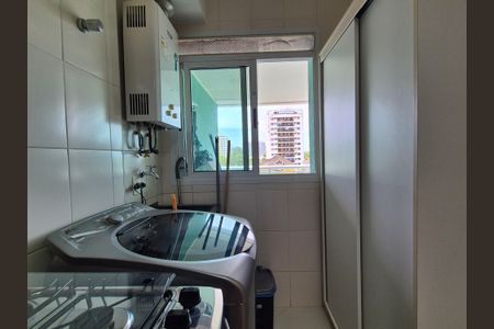 Apartamento à venda com 68m², 2 quartos e 1 vagaÁrea de Serviço