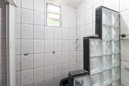 Casa para alugar com 300m², 2 quartos e sem vagaBanheiro